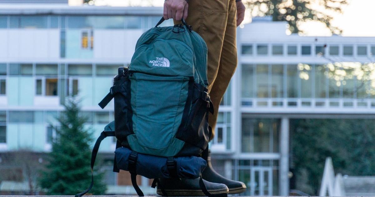 نورث فیس (The North Face) از برندهای معروف کوله پشتی
