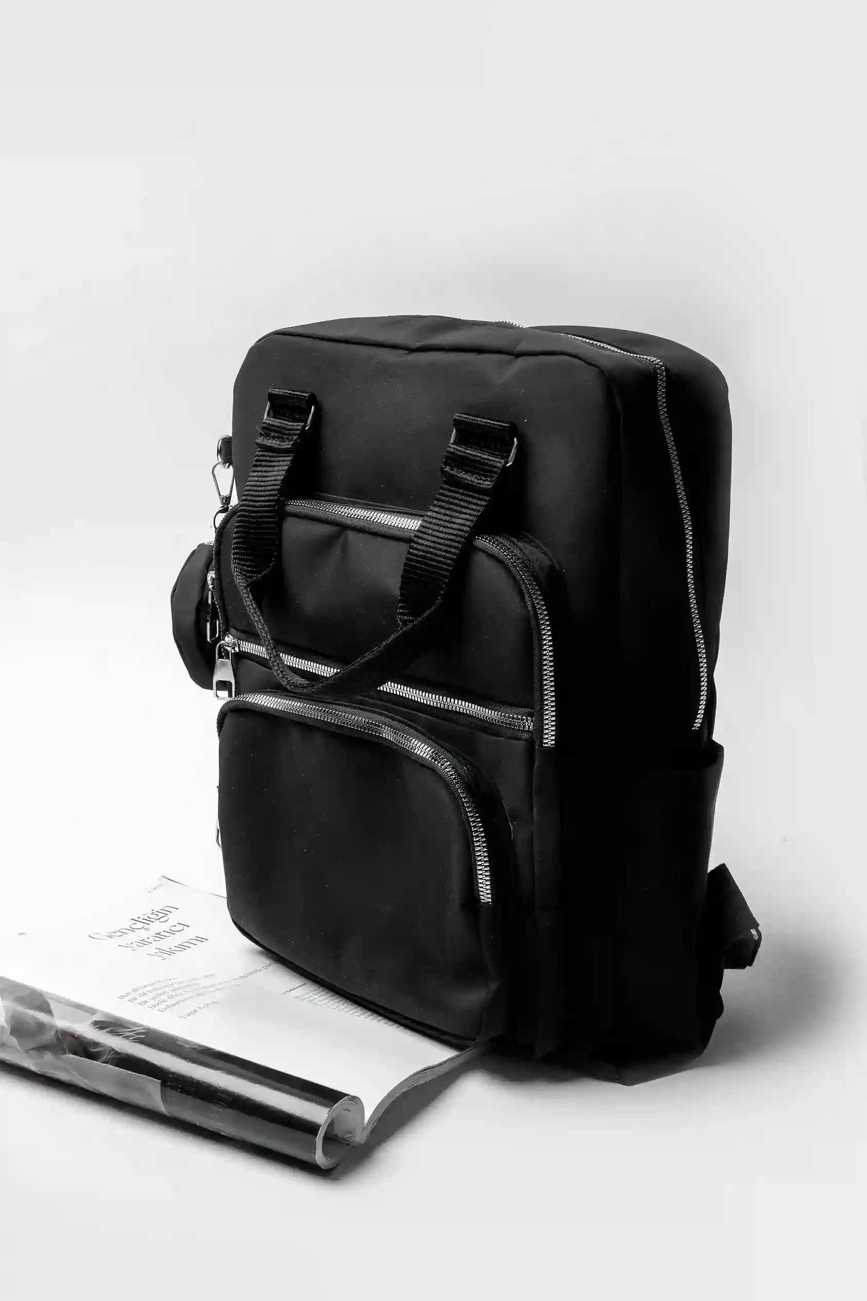 کوله پشتی پرنیا