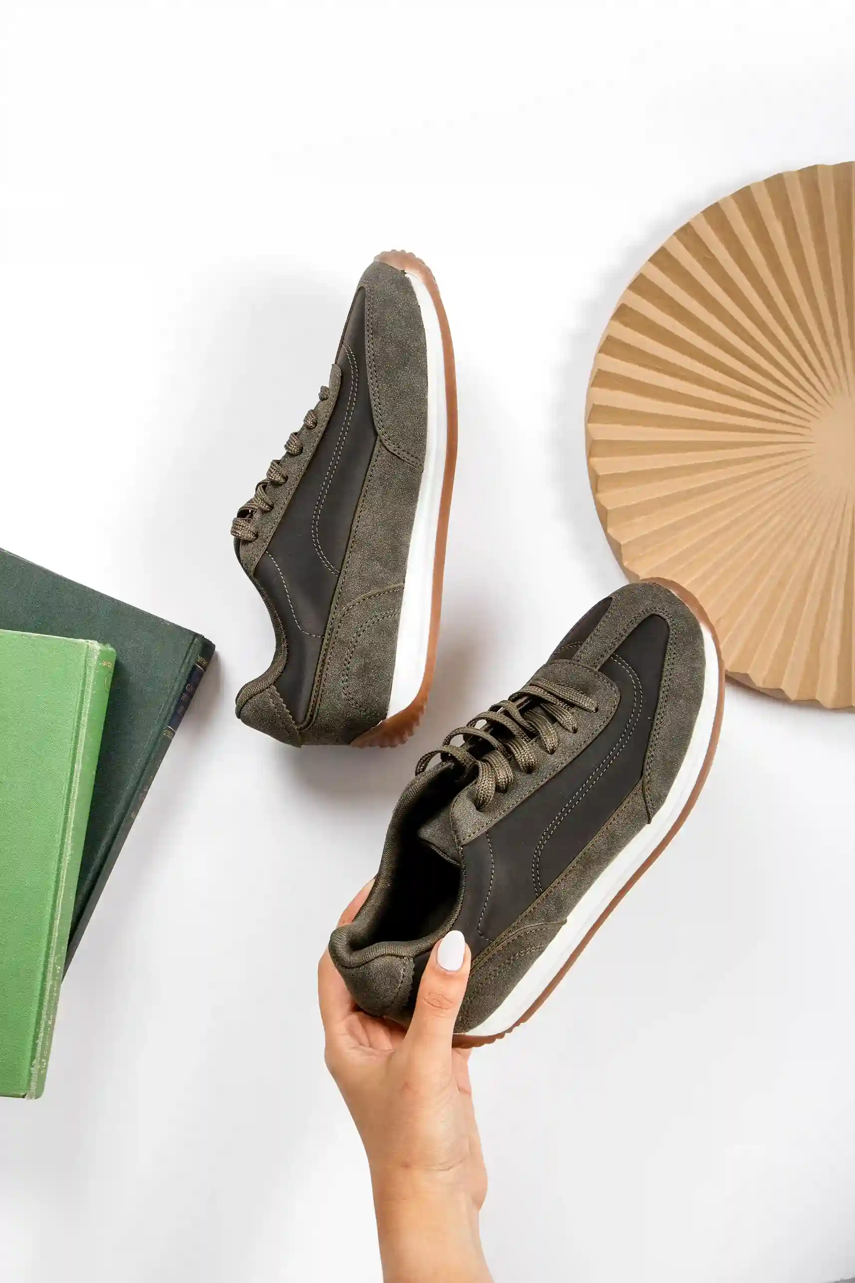 کتونی جولیت