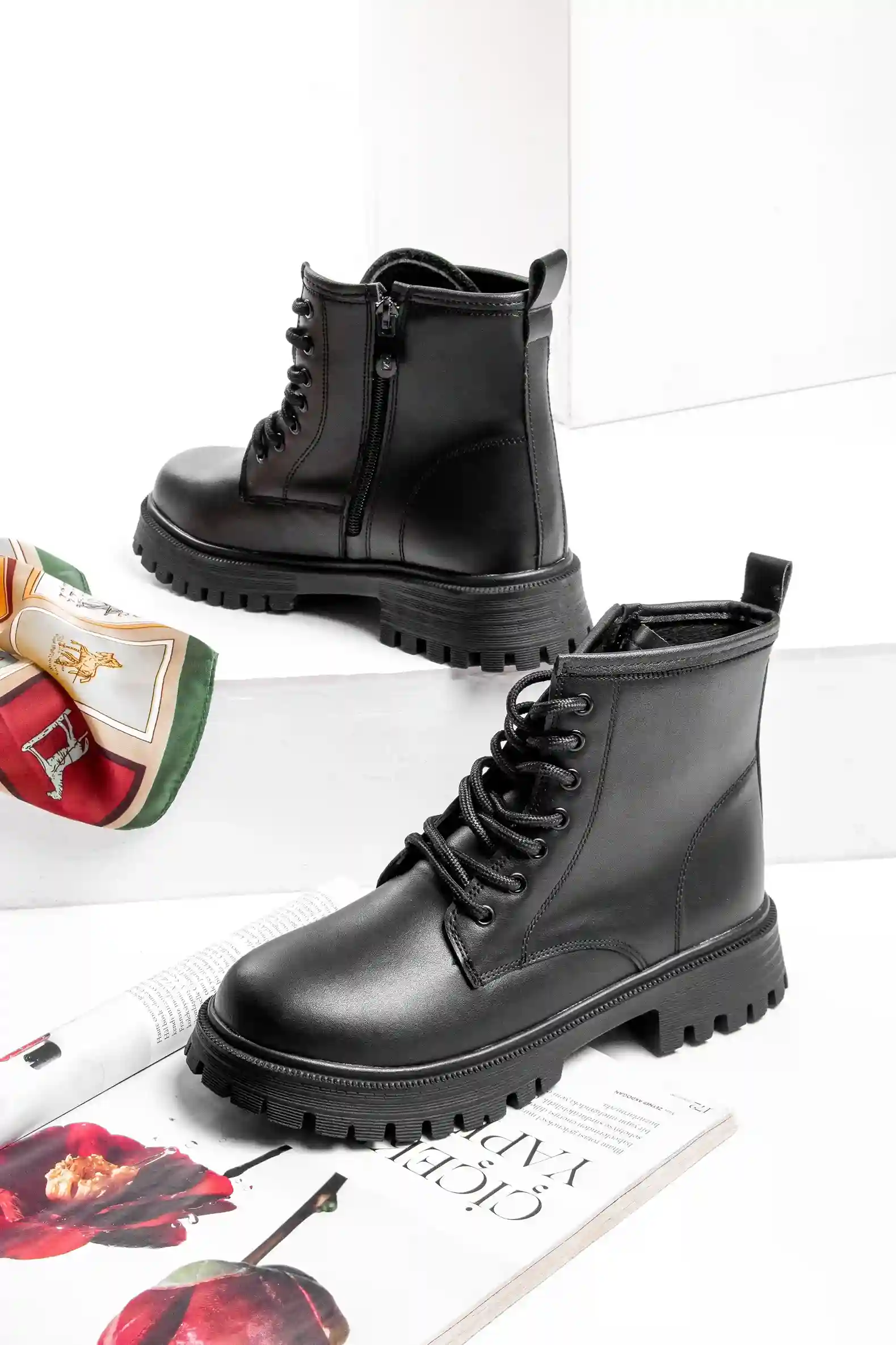 نیم بوت ساحل