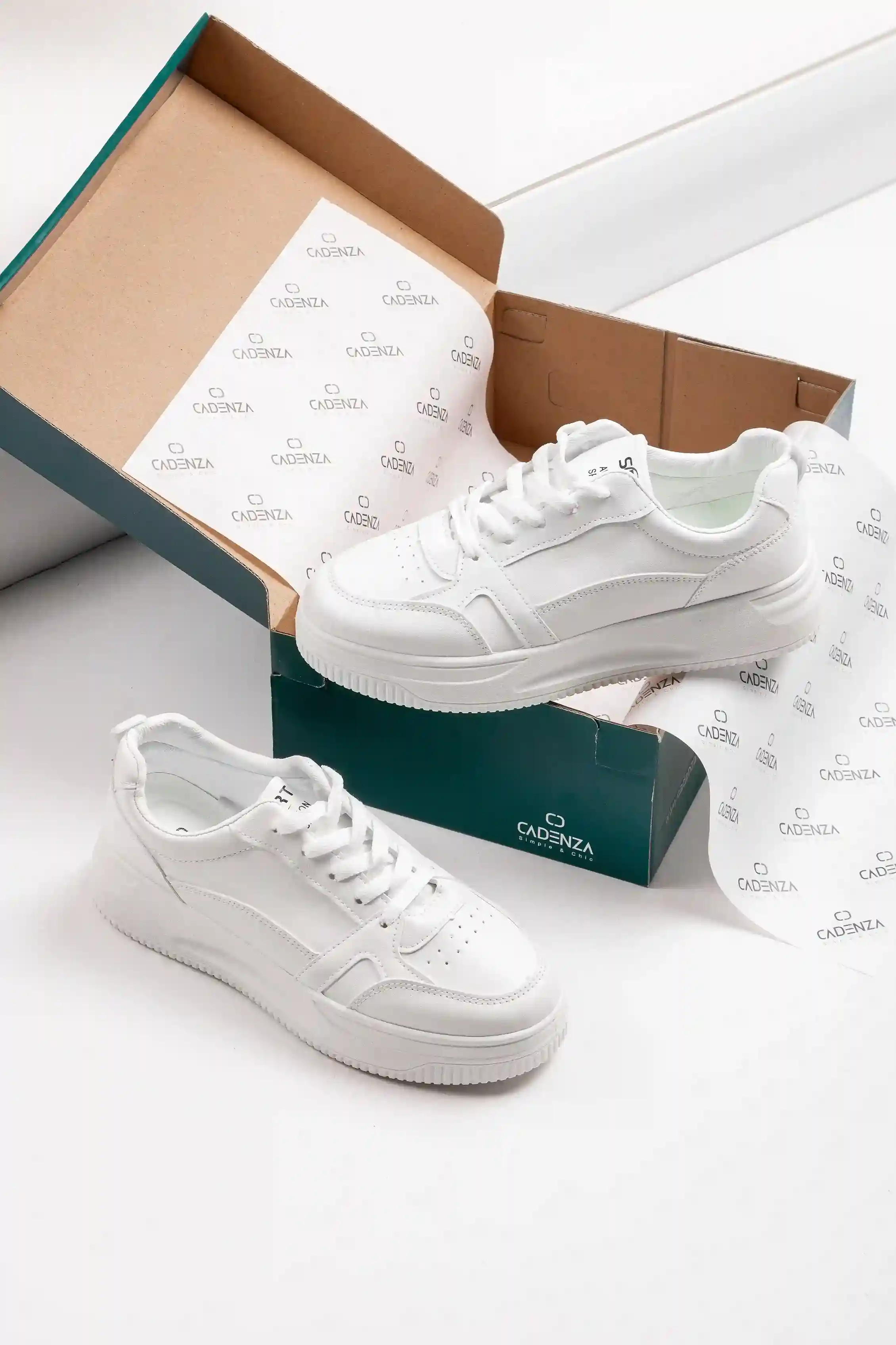 کفش اسپرت دخترانه برای مدرسه مشکی