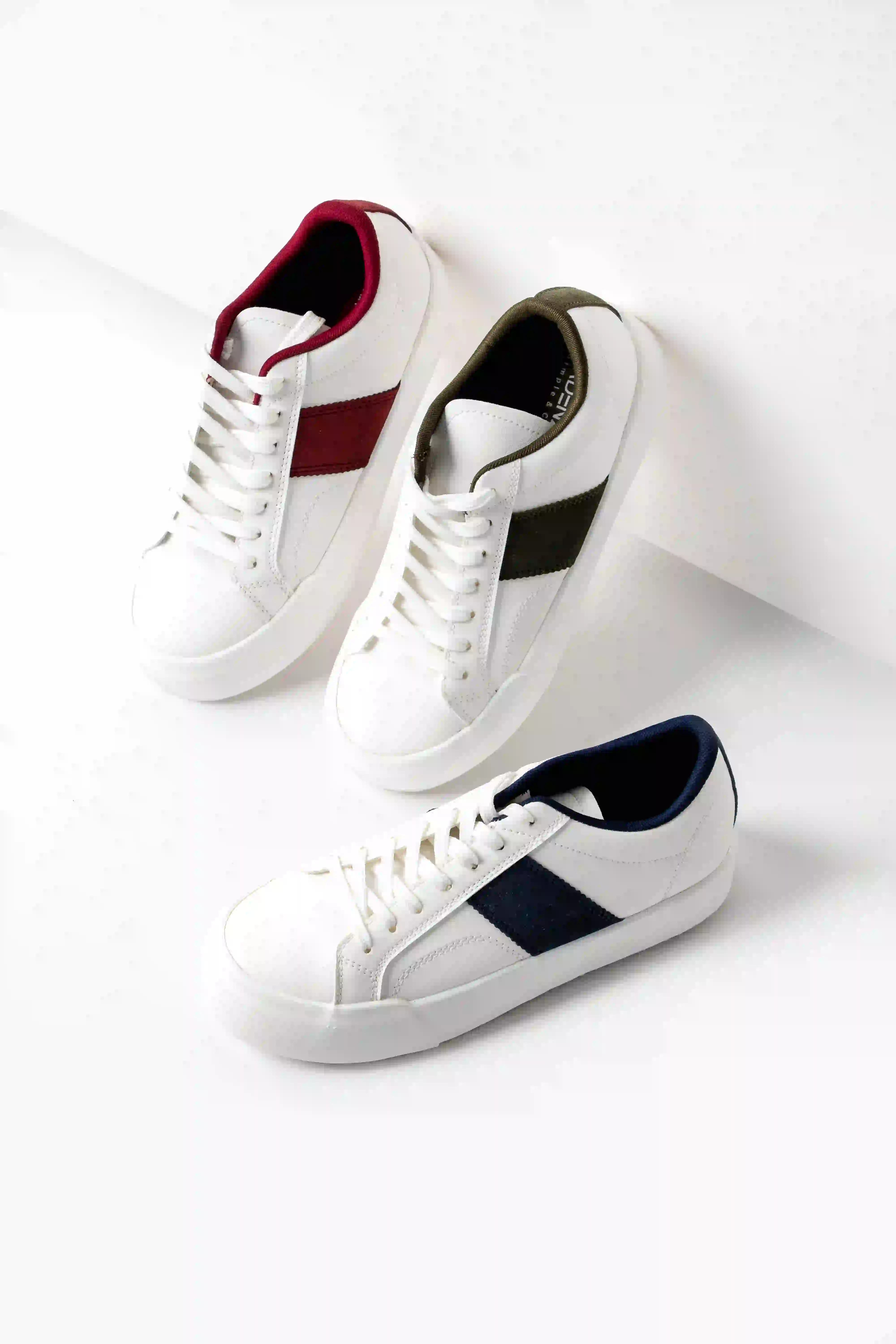 کفش اسپرت دخترانه برای مدرسه مشکی