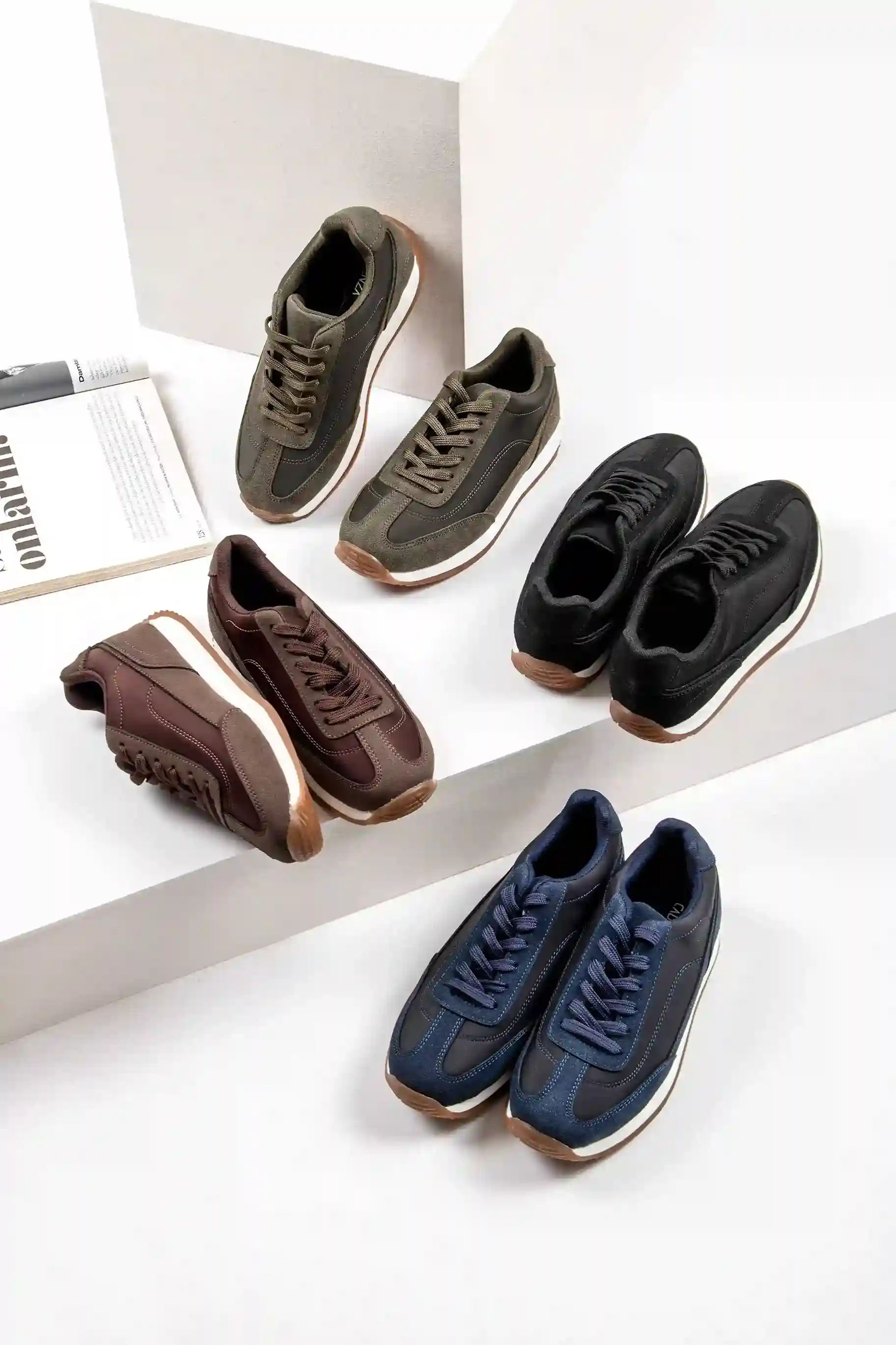 کفش اسپرت دخترانه برای مدرسه مشکی