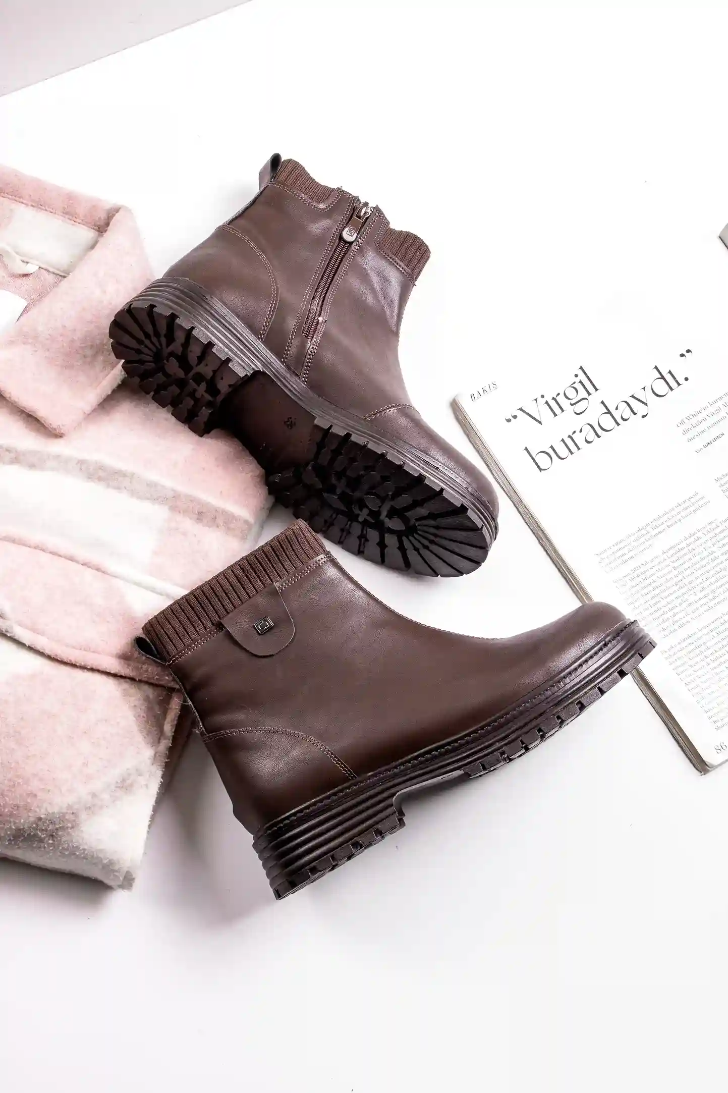 نیم بوت پریا